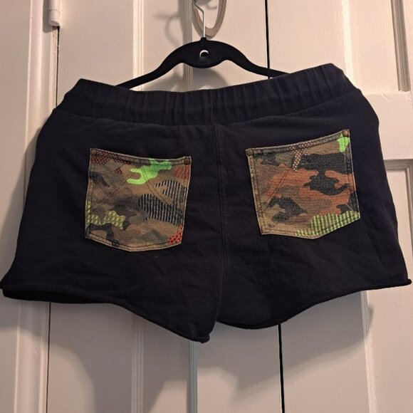 Zumba Shorts 3" - Picture 2 of 3